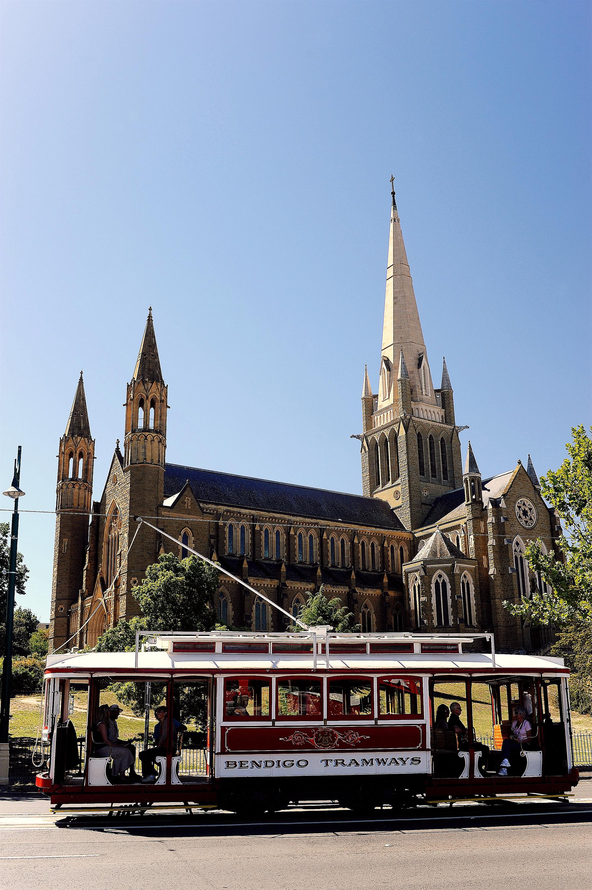 0Bendigo Trust - Tram at Cathedral (Custom).jpg